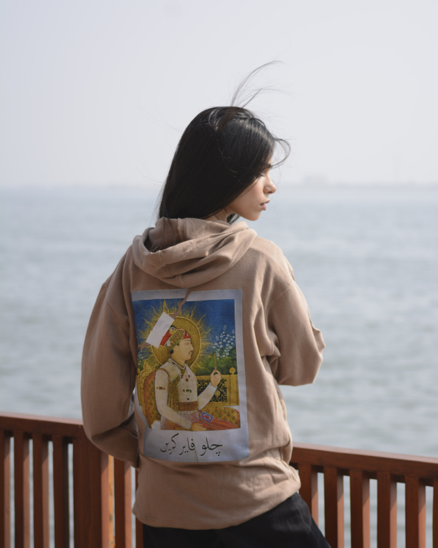 Chalo Fire Karain Hoodie